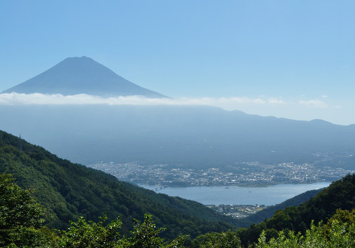 御坂峠から見た富士山